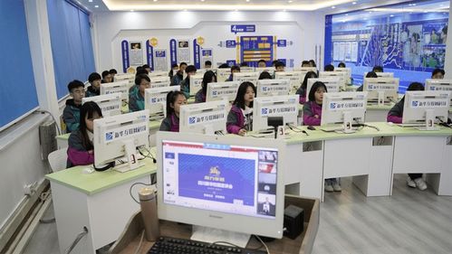 春招熱潮來襲，互聯網游戲企業爭相上門預定新華電腦畢業生